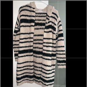 Women’s cardigan